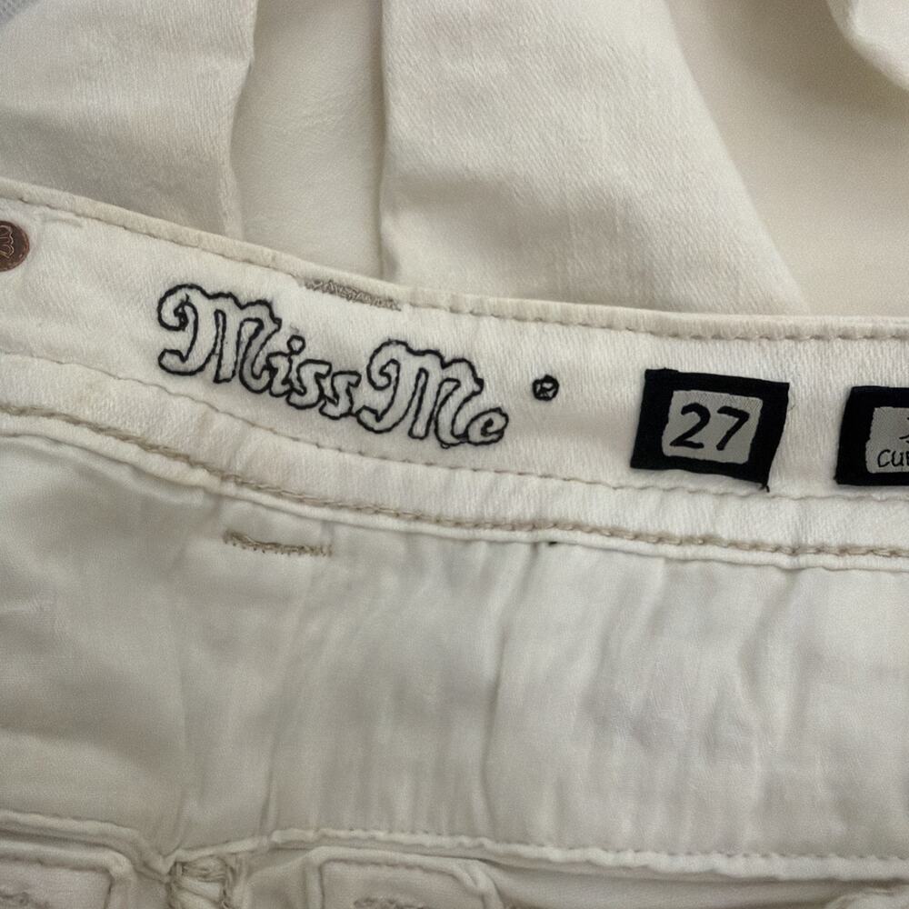 Miss Me Cuffed Capri Jeans White Low Rise Embroidered Women’s Size 27 - Picture 7 of 13